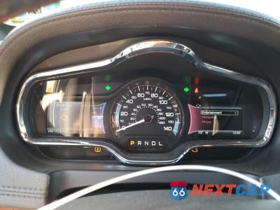 Zdjęcie 9 z 12 samochodu: 2016 LINCOLN MKT VIN:2LMHJ5NK3GBL00342 - miniatura