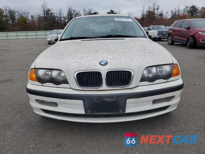 Piąte zdjęcie samochodu w środku: 2001 BMW 325 I VIN:WBAAV33431EE80013 - miniatura