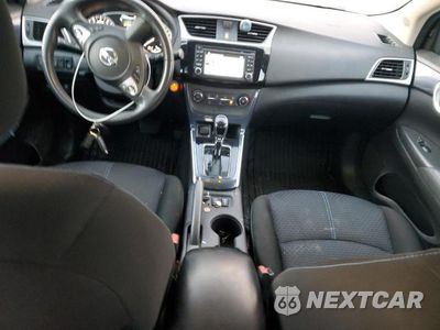 Zdjęcie 8 z 11 samochodu: 2017 NISSAN SENTRA S VIN:3N1AB7AP6HY256960 - miniatura