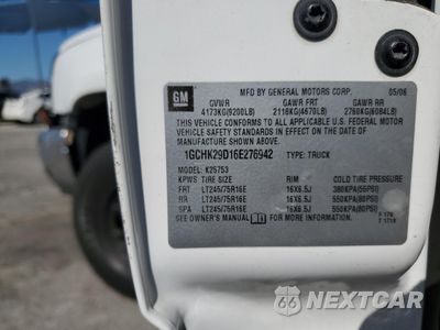 Zdjęcie 13 z 15 samochodu: 2006 CHEVROLET SILVERADO K2500 HEAVY DUTY VIN:1GCHK29D16E276942 - miniatura