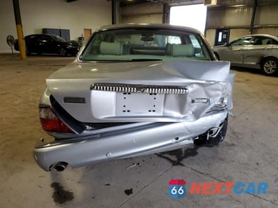 Zdjęcie 6 z 11 samochodu: 2002 JAGUAR VANDENPLAS VIN:SAJDA24C42LF44974 - miniatura