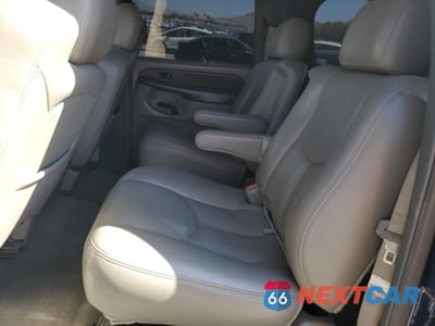 Zdjęcie 11 z 15 samochodu: 2003 GMC YUKON XL C1500 VIN:1GKEC16T43J113540 - miniatura