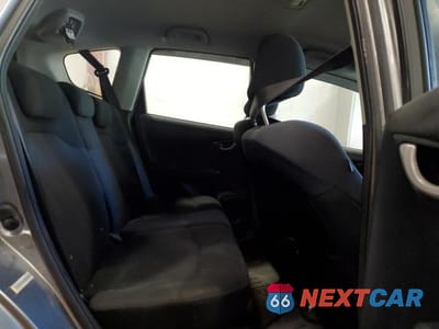 Zdjęcie 10 z 13 samochodu: 2010 HONDA FIT SPORT VIN:JHMGE8H49AC001975 - miniatura