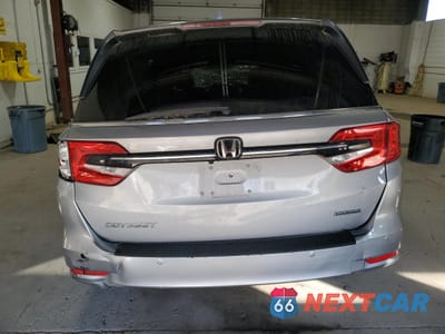 Zdjęcie 6 z 14 samochodu: 2023 HONDA ODYSSEY TOURING VIN:5FNRL6H87PB046027 - miniatura