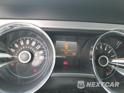 Zdjęcie 9 z 15 samochodu: 2014 FORD MUSTANG VIN:1ZVBP8AM9E5253703 - miniatura