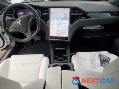 Zdjęcie 8 z 12 samochodu: 2020 TESLA MODEL S VIN:5YJSA1E27LF397556 - miniatura