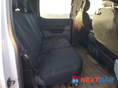 Zdjęcie 10 z 12 samochodu: 2024 FORD F350 SUPER DUTY VIN:1FT8W3BA3REE39007 - miniatura