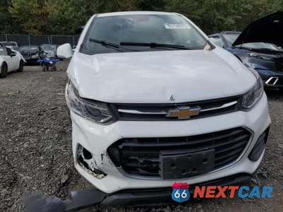 Piąte zdjęcie samochodu w środku: 2020 CHEVROLET TRAX LS VIN:KL7CJKSB1LB329610 - miniatura