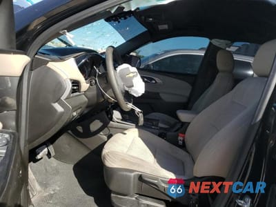 Zdjęcie 7 z 13 samochodu: 2023 CHEVROLET TRAVERSE LS VIN:1GNERFKW8PJ213001 - miniatura