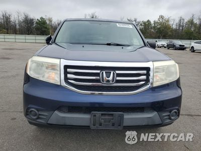 Piąte zdjęcie samochodu w środku: 2013 HONDA PILOT LX VIN:5FNYF4H29DB033584 - miniatura
