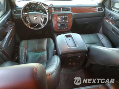 Zdjęcie 8 z 12 samochodu: 2011 CHEVROLET SILVERADO K3500 LTZ VIN:1GC4K1C85BF141438 - miniatura