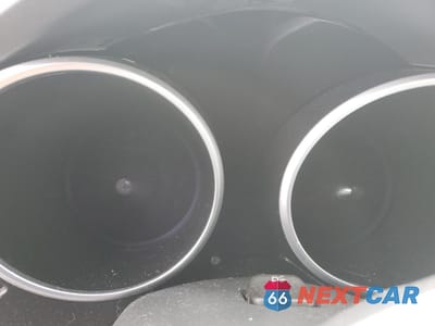 Zdjęcie 9 z 13 samochodu: 2011 SUBARU TRIBECA LIMITED VIN:4S4WX9GD7B4401166 - miniatura