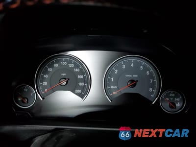 Zdjęcie 9 z 12 samochodu: 2018 BMW M4 VIN:WBS4Y9C59JAC87772 - miniatura