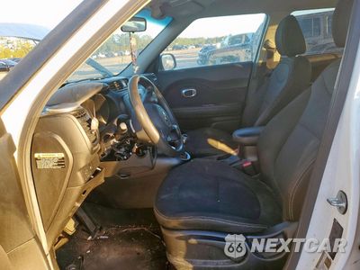 Zdjęcie 7 z 12 samochodu: 2015 KIA SOUL + VIN:KNDJP3A56F7114029 - miniatura