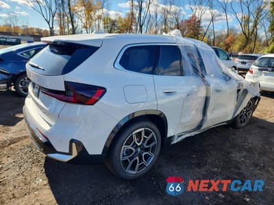 Trzecie zdjęcie samochodu z tyłu: 2026 BMW X1 XDRIVE28I VIN:WBX73EF03T5401837 - miniatura