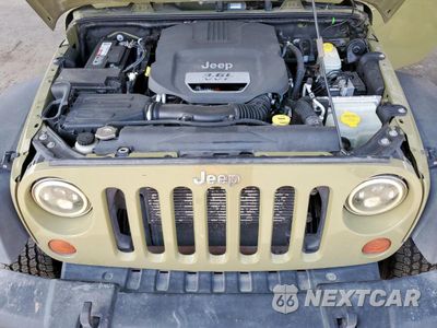 Zdjęcie 12 z 15 samochodu: 2013 JEEP WRANGLER UNLIMITED SPORT VIN:1C4BJWDG4DL633136 - miniatura