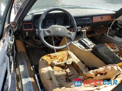 Zdjęcie 8 z 12 samochodu: 1982 JAGUAR XJS VIN:SAJNV5849CC105507 - miniatura