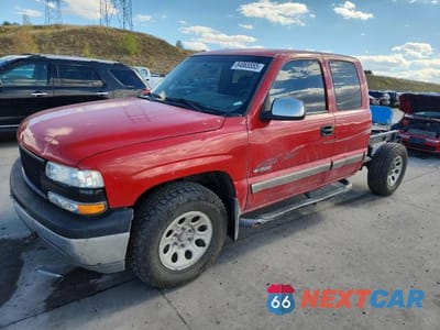 2002 CHEVROLET SILVERADO K1500 2GCEK19T021200032 - główne zdjęcie licytacji z USA - miniatura