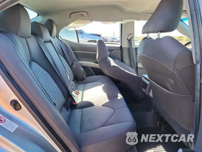 Zdjęcie 10 z 13 samochodu: 2019 TOYOTA CAMRY L VIN:4T1B11HK3KU759556 - miniatura