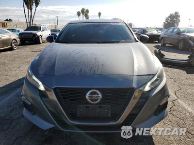 Piąte zdjęcie samochodu w środku: 2021 NISSAN ALTIMA SR VIN:1N4BL4CV4MN385026 - miniatura
