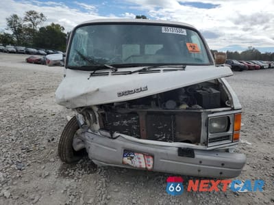 Piąte zdjęcie samochodu w środku: 1990 DODGE RAM VAN B150 VIN:2B6FB11X9LK735511 - miniatura