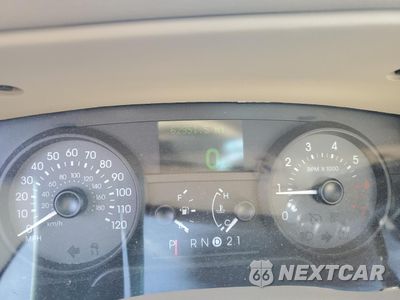 Zdjęcie 9 z 12 samochodu: 2008 MERCURY GRAND MARQUIS LS VIN:2MEFM75V68X620553 - miniatura
