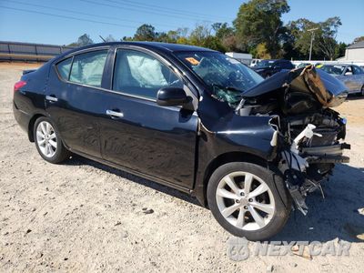 Czwarte zdjęcie samochodu z boku: 2014 NISSAN VERSA S VIN:3N1CN7AP0EL809563 - miniatura