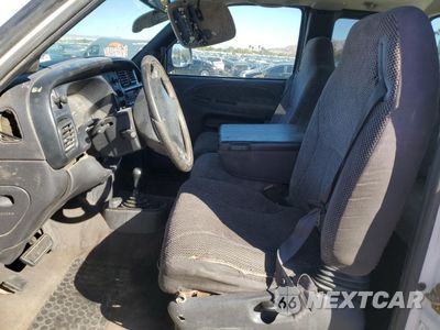 Zdjęcie 7 z 14 samochodu: 1998 DODGE RAM 2500 VIN:1B7KF23W5WJ187824 - miniatura
