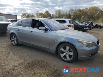 Czwarte zdjęcie samochodu z boku: 2006 BMW 530 XI VIN:WBANF73596CG65328 - miniatura