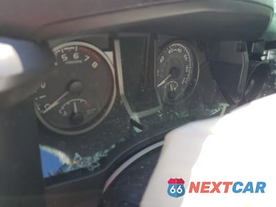 Zdjęcie 9 z 13 samochodu: 2023 TOYOTA TACOMA TRD OFF-ROAD VIN:3TYCZ5AN9PT157130 - miniatura