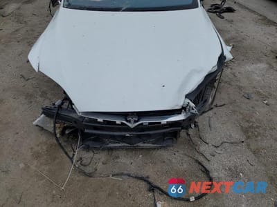 Zdjęcie 11 z 12 samochodu: 2016 TESLA MODEL S VIN:5YJSA1E15GF156138 - miniatura
