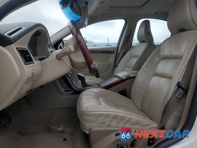 Zdjęcie 7 z 12 samochodu: 2010 VOLVO S80 V8 VIN:YV1852AR2A1121695 - miniatura