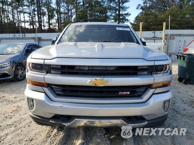 Piąte zdjęcie samochodu w środku: 2016 CHEVROLET SILVERADO K1500 LT VIN:1GCVKREC5GZ269009 - miniatura