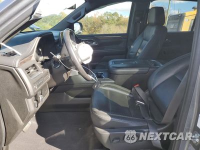 Zdjęcie 7 z 15 samochodu: 2021 CHEVROLET SUBURBAN C1500 LT VIN:1GNSCCKD6MR274216 - miniatura