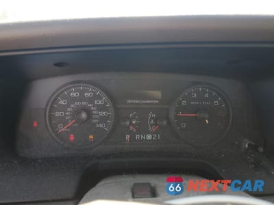 Zdjęcie 9 z 12 samochodu: 2006 FORD CROWN VICTORIA POLICE INTERCEPTOR VIN:2FAFP71W46X109644 - miniatura