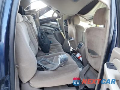 Zdjęcie 11 z 12 samochodu: 2003 GMC YUKON XL C1500 VIN:1GKEC16Z33J281464 - miniatura