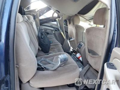 Zdjęcie 11 z 12 samochodu: 2003 GMC YUKON XL C1500 VIN:1GKEC16Z33J281464 - miniatura
