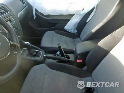 Zdjęcie 7 z 13 samochodu: 2017 VOLKSWAGEN JETTA S VIN:3VW2B7AJ0HM367604 - miniatura