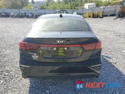 Zdjęcie 6 z 12 samochodu: 2021 KIA FORTE FE VIN:3KPF24AD3ME265912 - miniatura