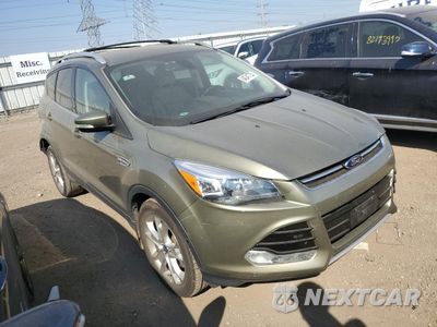 Czwarte zdjęcie samochodu z boku: 2014 FORD ESCAPE TITANIUM VIN:1FMCU0J98EUB24978 - miniatura