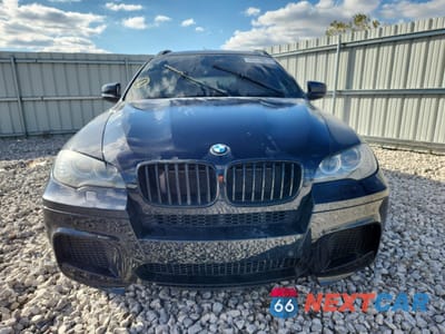 Piąte zdjęcie samochodu w środku: 2012 BMW X6 M VIN:5YMGZ0C5XCLL29682 - miniatura