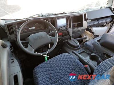 Zdjęcie 8 z 13 samochodu: 2026 ISUZU NPR HD VIN:54DC4J1D8TS200671 - miniatura