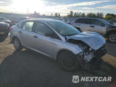Czwarte zdjęcie samochodu z boku: 2017 FORD FOCUS S VIN:1FADP3E27HL326760 - miniatura
