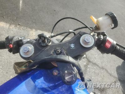 Zdjęcie 7 z 11 samochodu: 2006 SUZUKI GSX-R750 K6 VIN:JS1GR7KA462104792 - miniatura