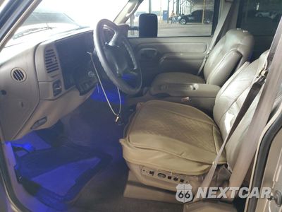 Zdjęcie 7 z 12 samochodu: 1999 CHEVROLET TAHOE K1500 VIN:1GNEK13R9XJ457367 - miniatura