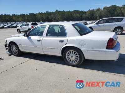Drugie zdjęcie samochodu z przodu: 2010 MERCURY GRAND MARQUIS LS VIN:2MEBM7FV2AX624943 - miniatura