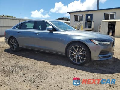 Czwarte zdjęcie samochodu z boku: 2018 VOLVO S90 T5 MOMENTUM VIN:LVY982AK3JP025505 - miniatura