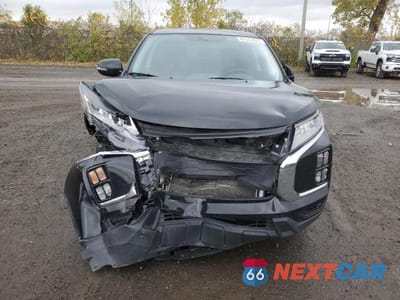 Piąte zdjęcie samochodu w środku: 2024 MITSUBISHI RVR SE VIN:JA4AJVAWXRU604902 - miniatura