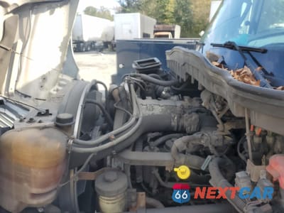 Zdjęcie 7 z 10 samochodu: 2015 INTERNATIONAL 4300 BOX TRUCK VIN:1HTMMAAN2FH642836 - miniatura