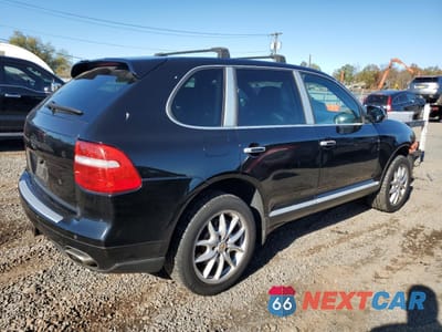 Trzecie zdjęcie samochodu z tyłu: 2009 PORSCHE CAYENNE VIN:WP1AA29P99LA08038 - miniatura